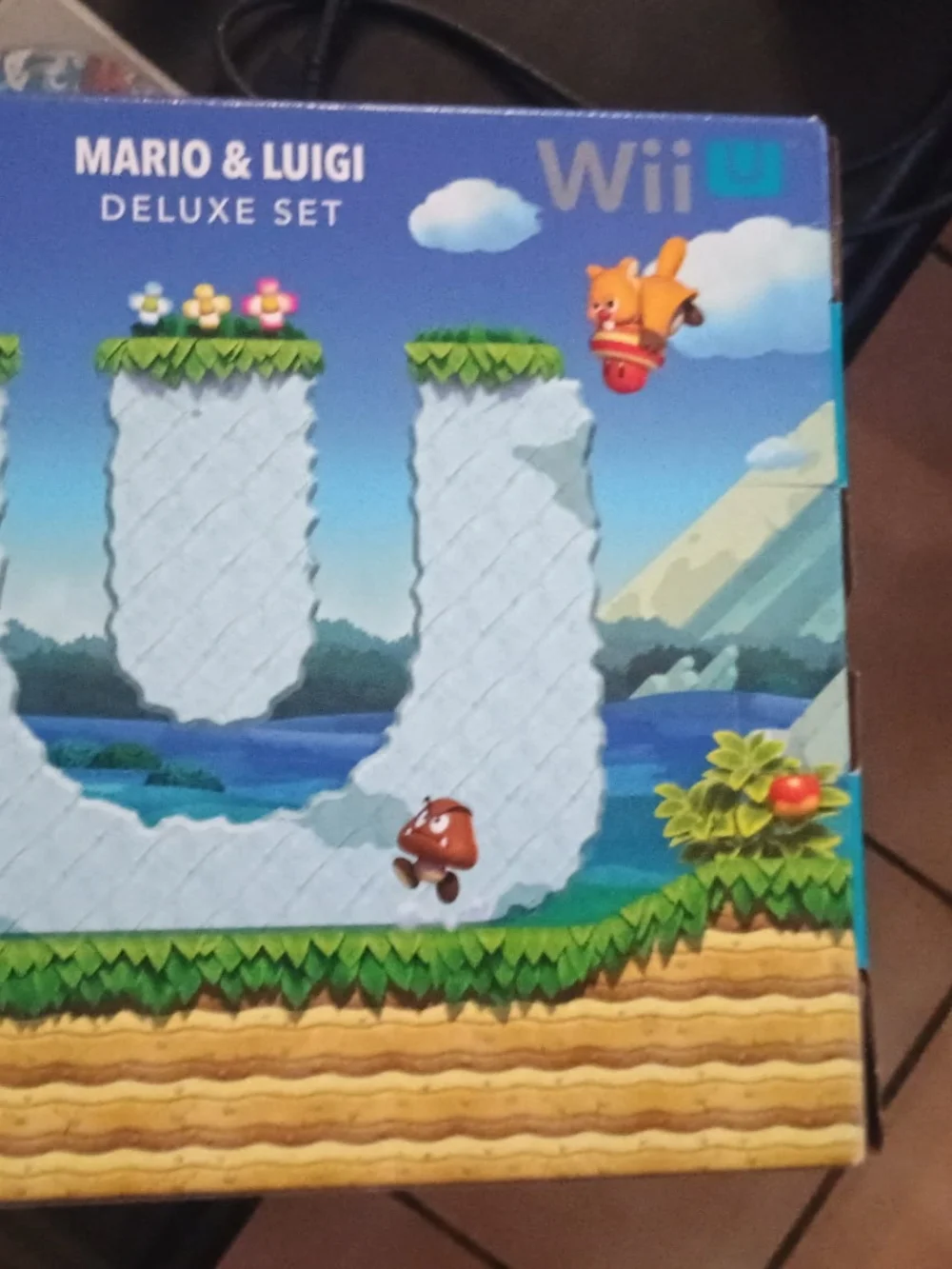 Nintendo Wii U Mario & Luigi Deluxe Set with Blue Accessories